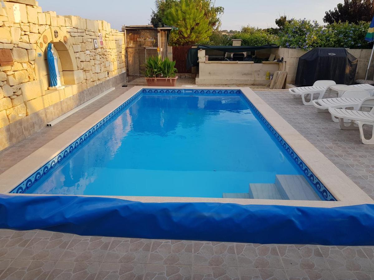 Auberge de Provence Pensionat Siggiewi Eksteriør billede